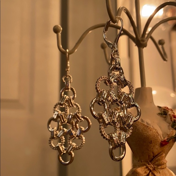 Nine west dangle earrings - Picture 1 of 3